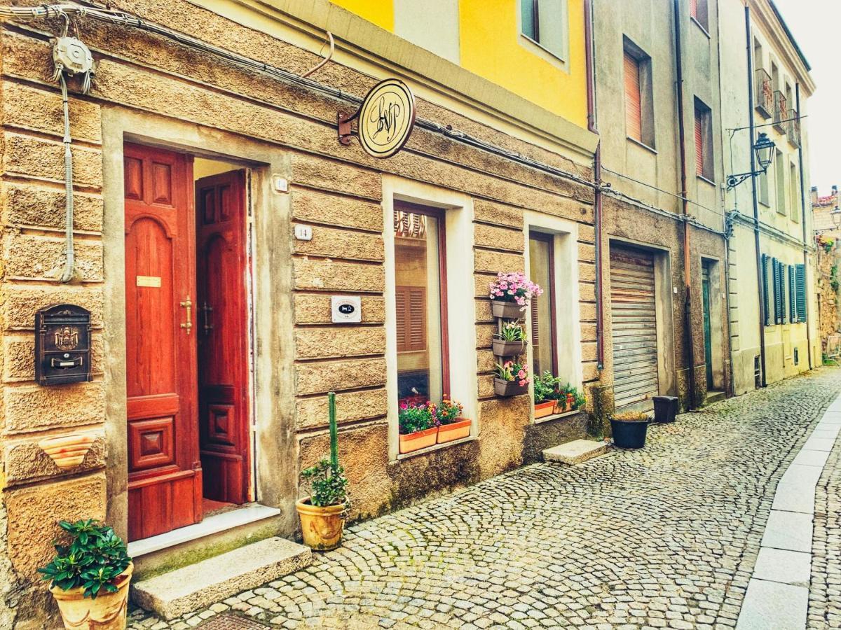 La Vecchia Posta B&B Calangianus Exterior foto